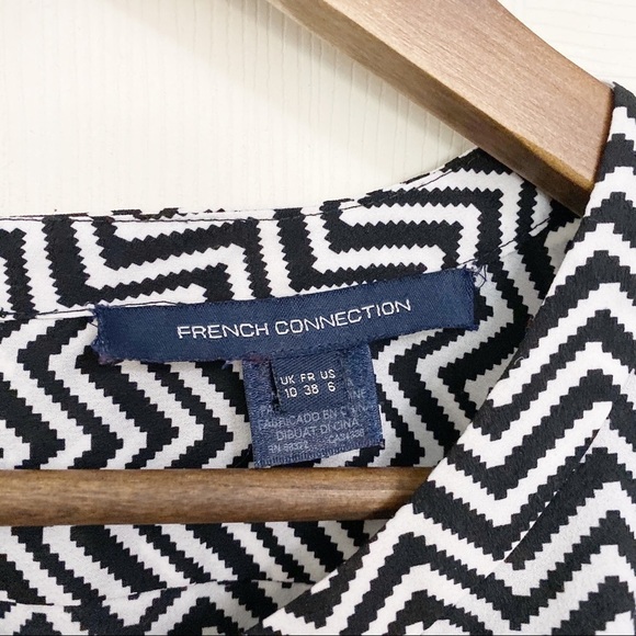 French Connection Black & White Chevron Blouse - Picture 2 of 8